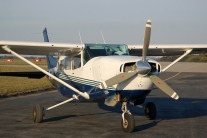 Cessna 207 for charter